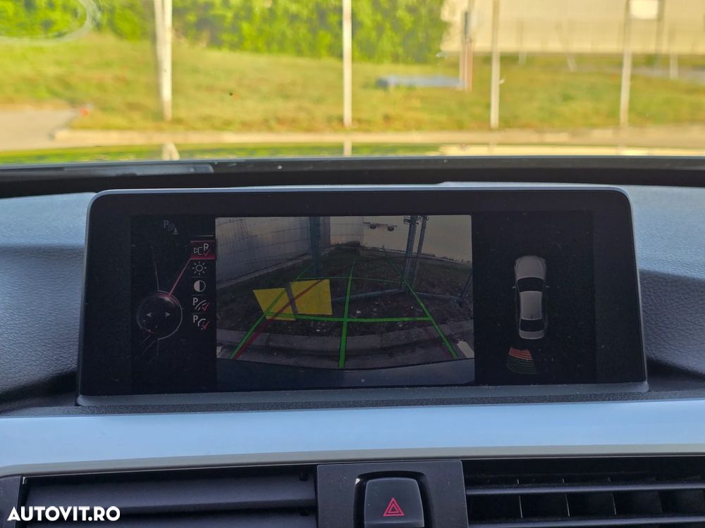 BMW Seria 3 320d xDrive - 15