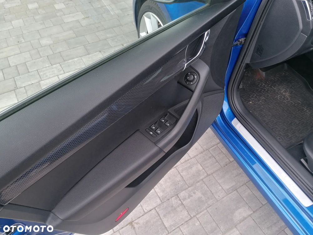 Skoda Octavia 2.0 TDI (Green tec) DSG RS - 14