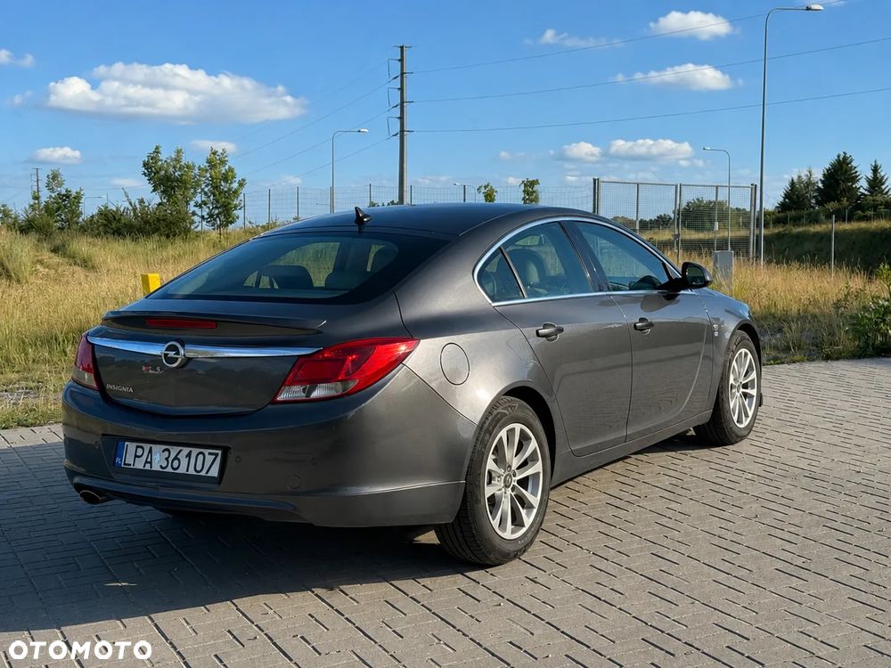 Opel Insignia - 4