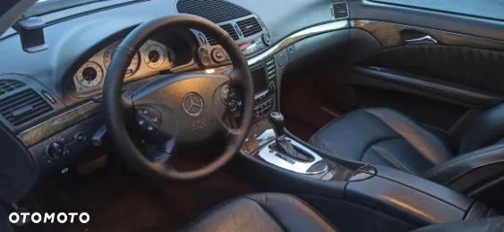 Mercedes-Benz Klasa E - 17