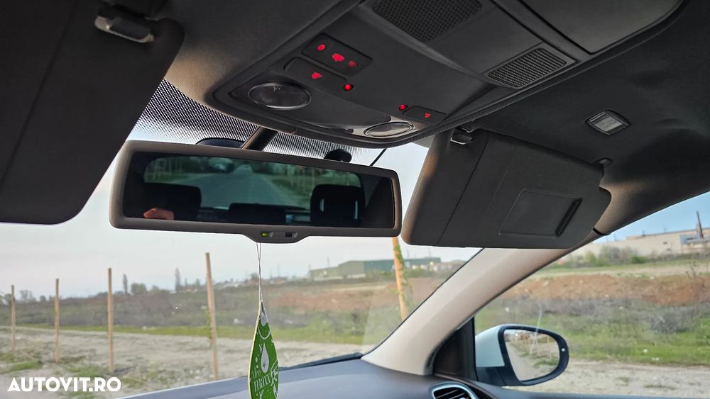 Volkswagen Golf 1.2 TSI Highline - 12