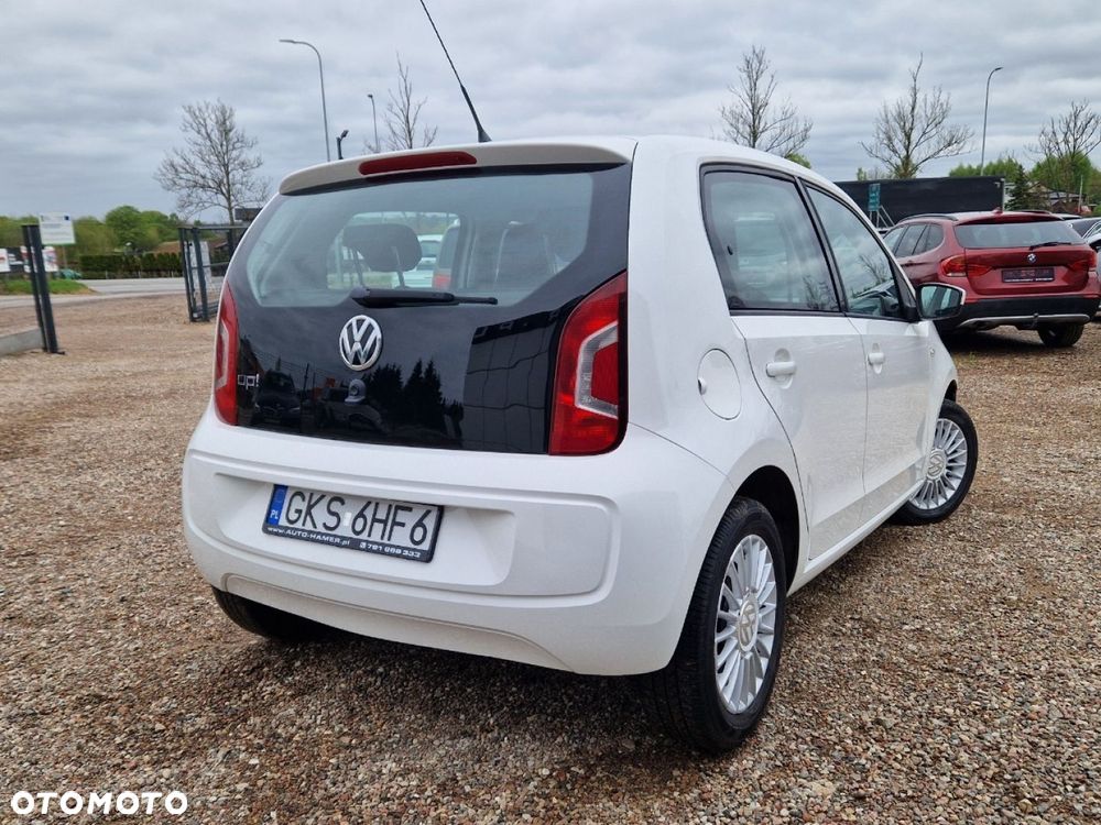 Volkswagen up! - 22