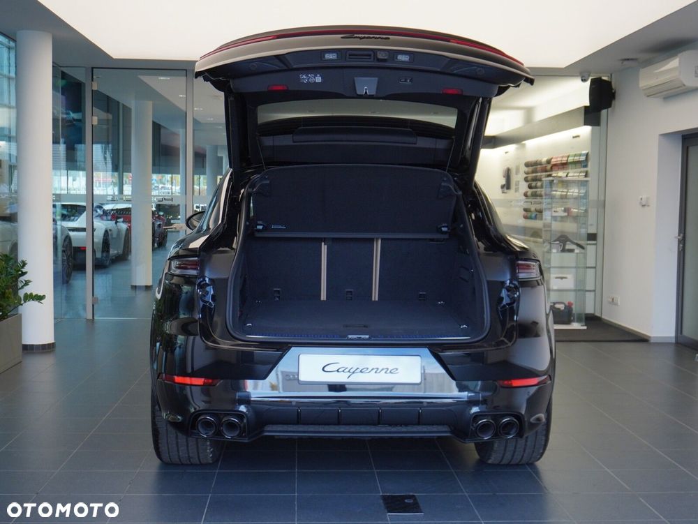 Porsche Cayenne E-Hybrid PHEV Black Edition - 10