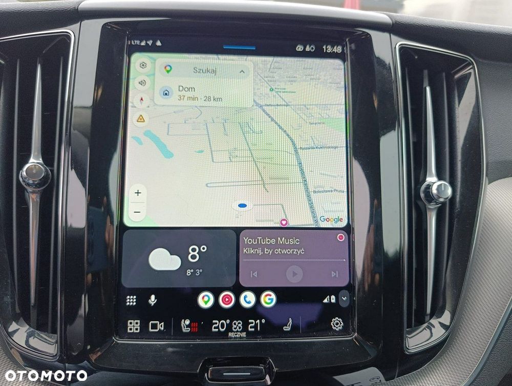 Volvo XC 60 B4 B Plus Dark - 12