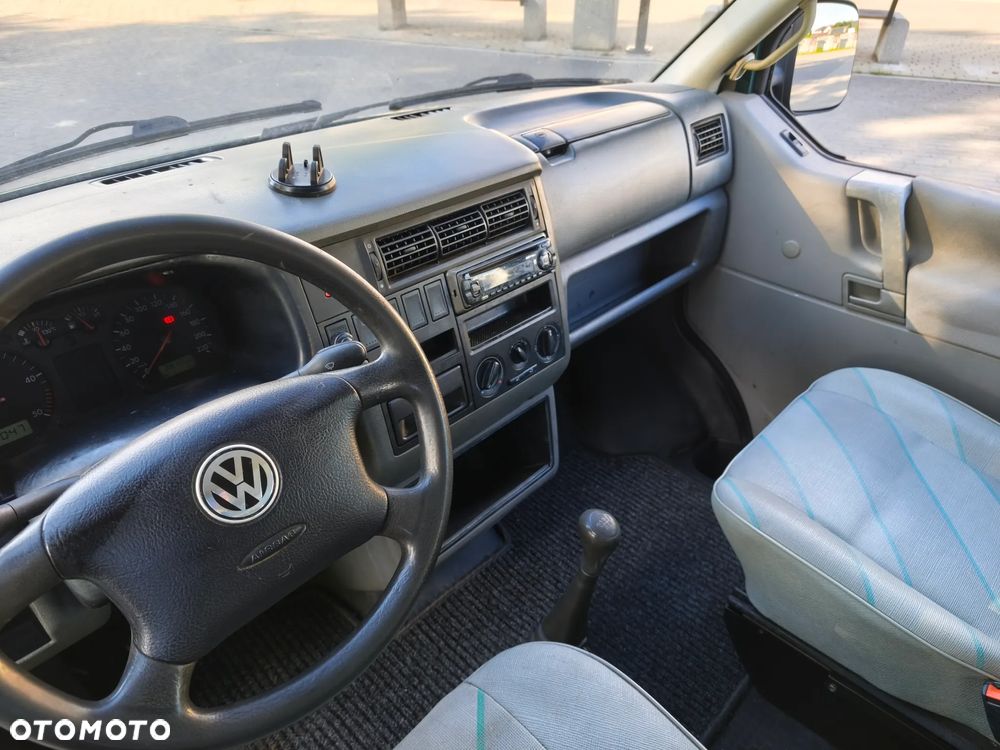 Volkswagen Transporter - 6