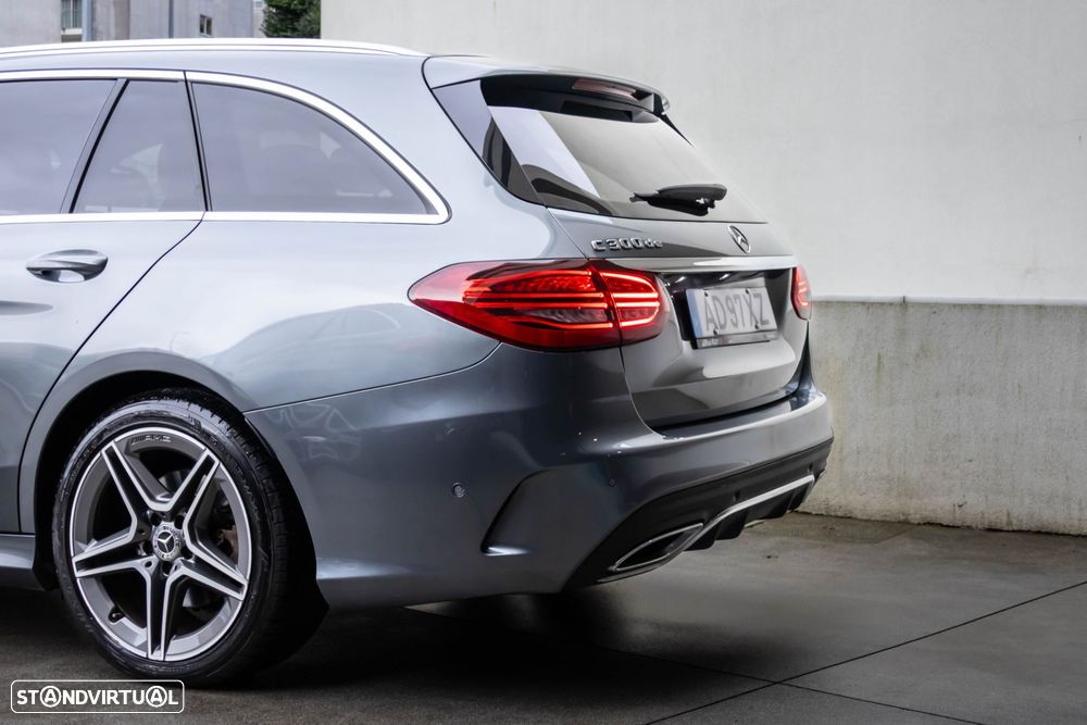 Mercedes-Benz C 300 de AMG Line - 10