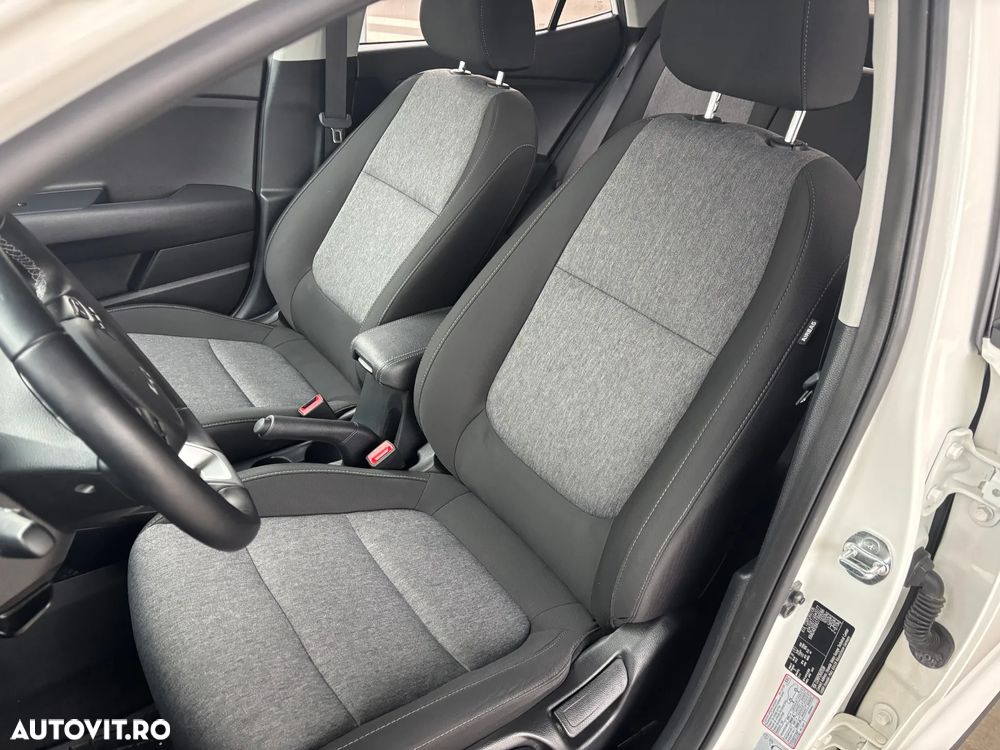 Kia Stonic 1.2 MPI 5MT Trend - 31