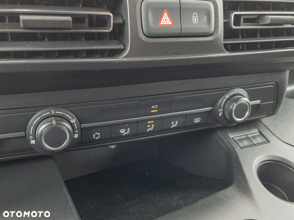 Citroën Berlingo XL 1.5 BlueHDI Live - 18