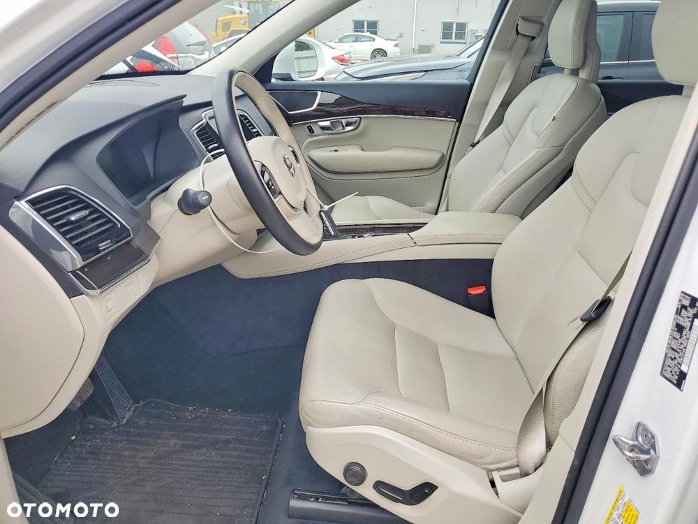 Volvo XC 90 T6 AWD Geartronic Momentum - 8