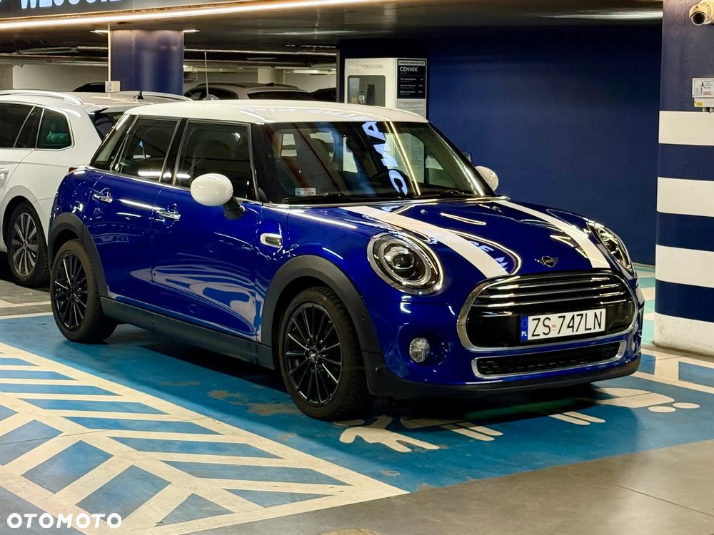 MINI Cooper Standard - 2