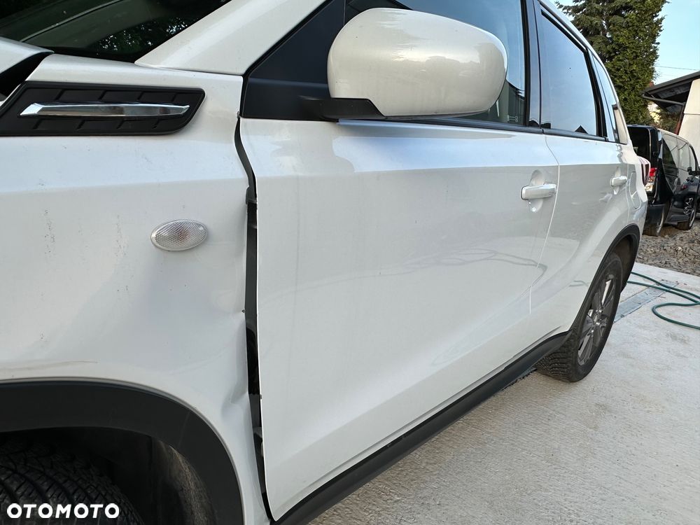 Suzuki Vitara 1.4 Boosterjet SHVS Elegance 2WD - 30