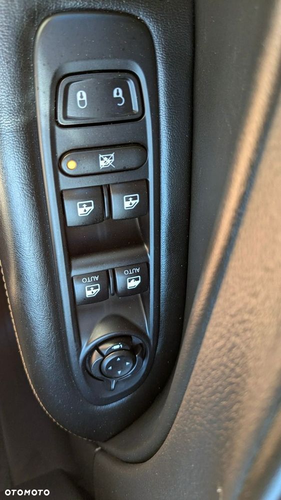 Jeep Compass - 31