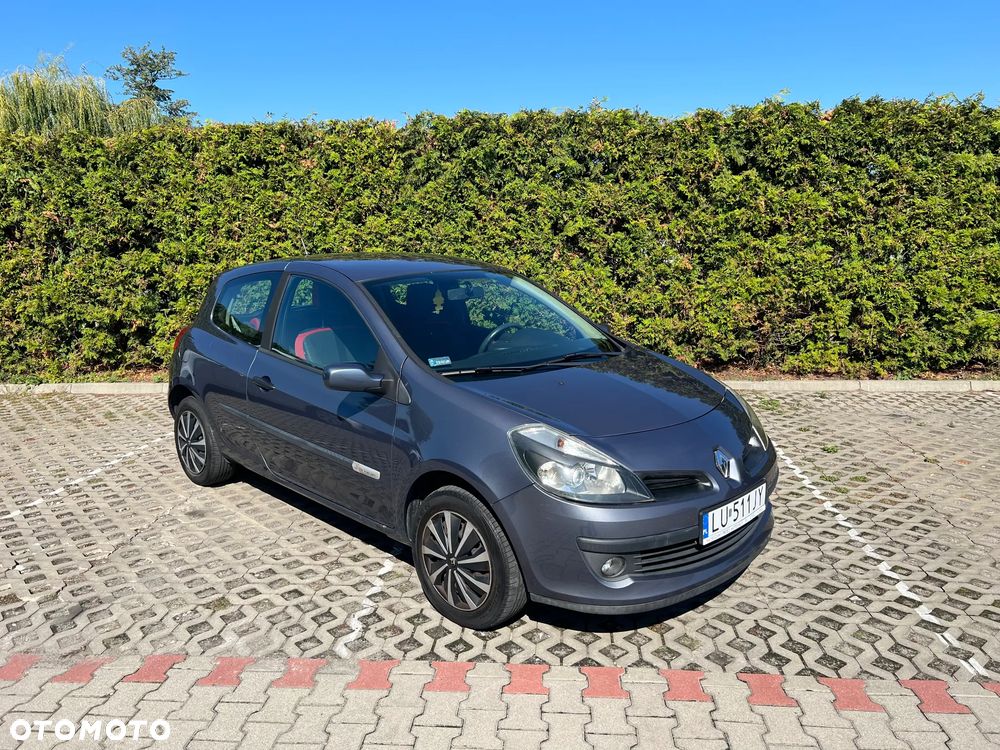 Renault Clio 1.2 16V Rip Curl - 3