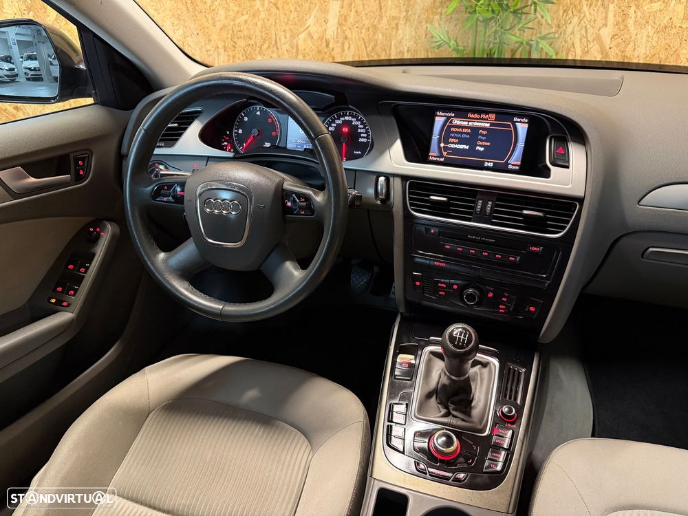 Audi A4 Avant 2.0 TDI Sport - 14