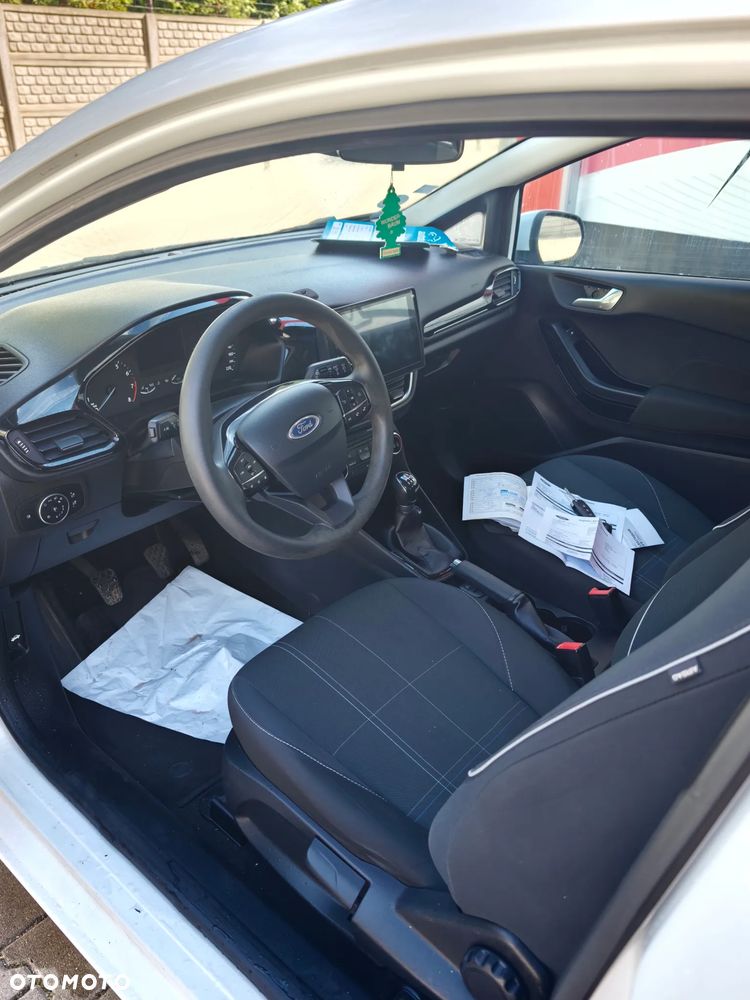 Ford Fiesta - 16
