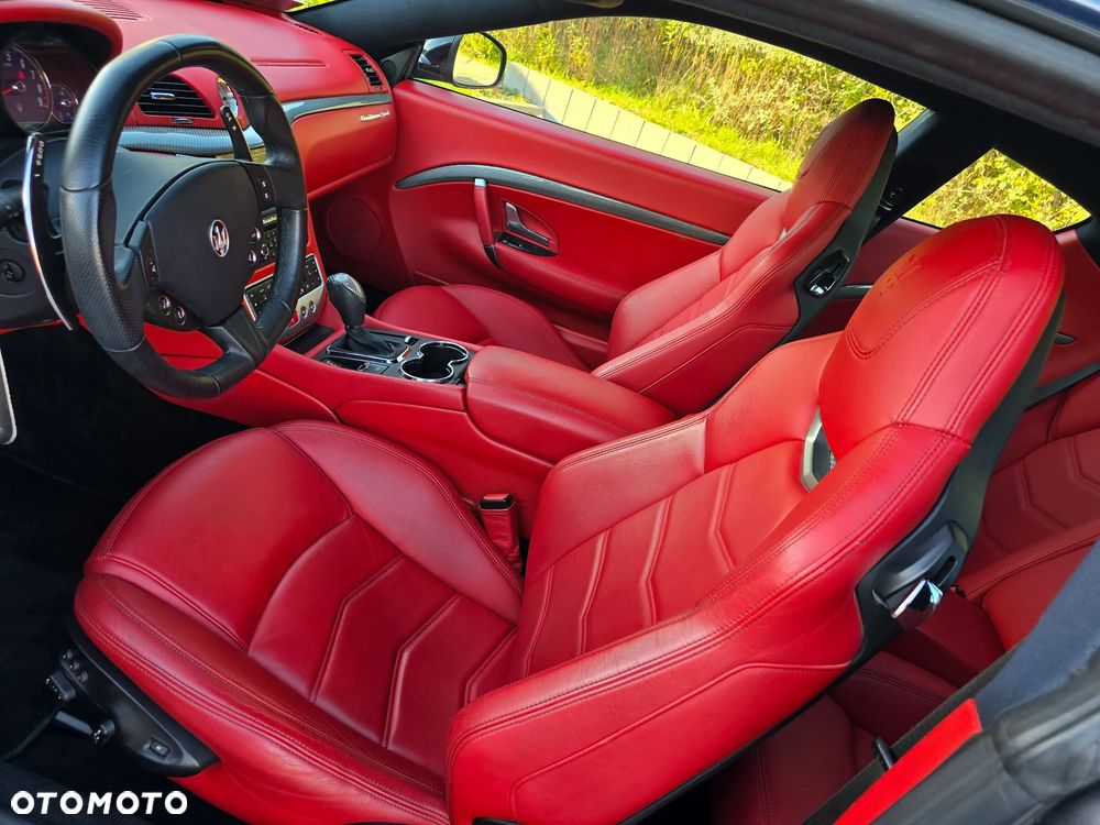 Maserati GranTurismo Sport - 13