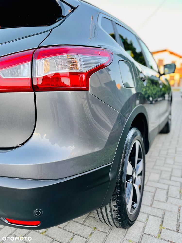 Nissan Qashqai 1.2 DIG-T N-Connecta - 36