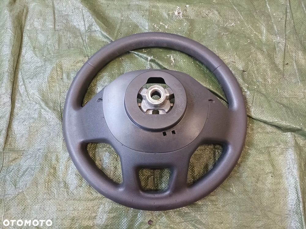 Ranult Trafic III Vivaro B kierownica 484009416R - 2