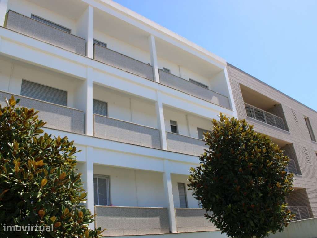 Excelente Apartamento T3 para Arrendamento a escassos 3 minutos do ... - Grande imagem: 3/42