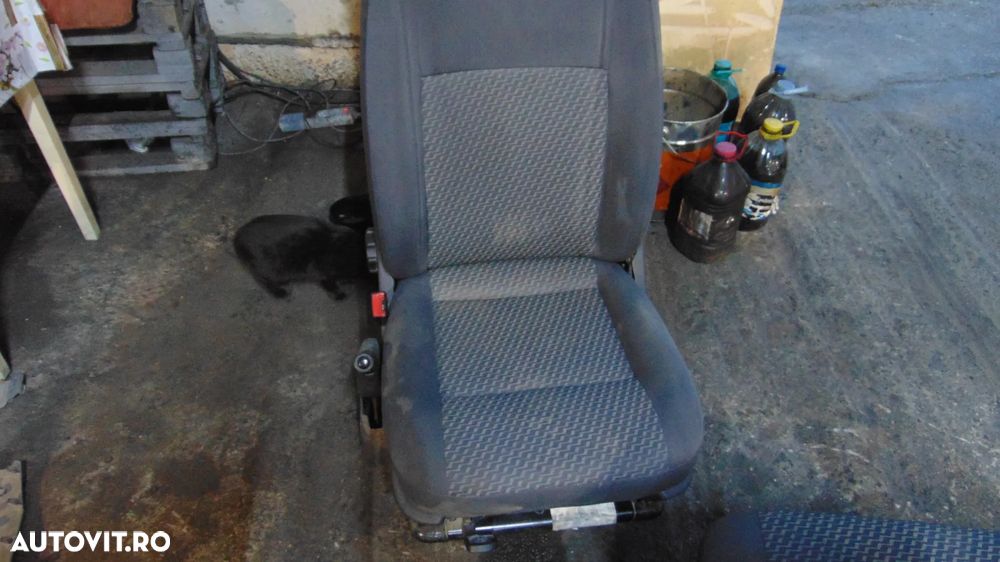 Scaun sofer VW T5 an 2013 - 6