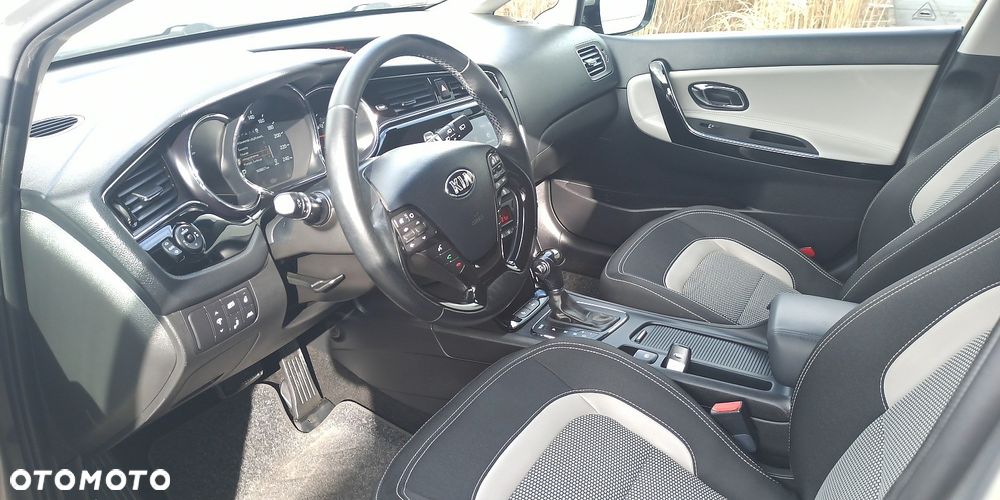 Kia Ceed 1.6 CRDi 136 DCT ISG Platinum Edition - 15