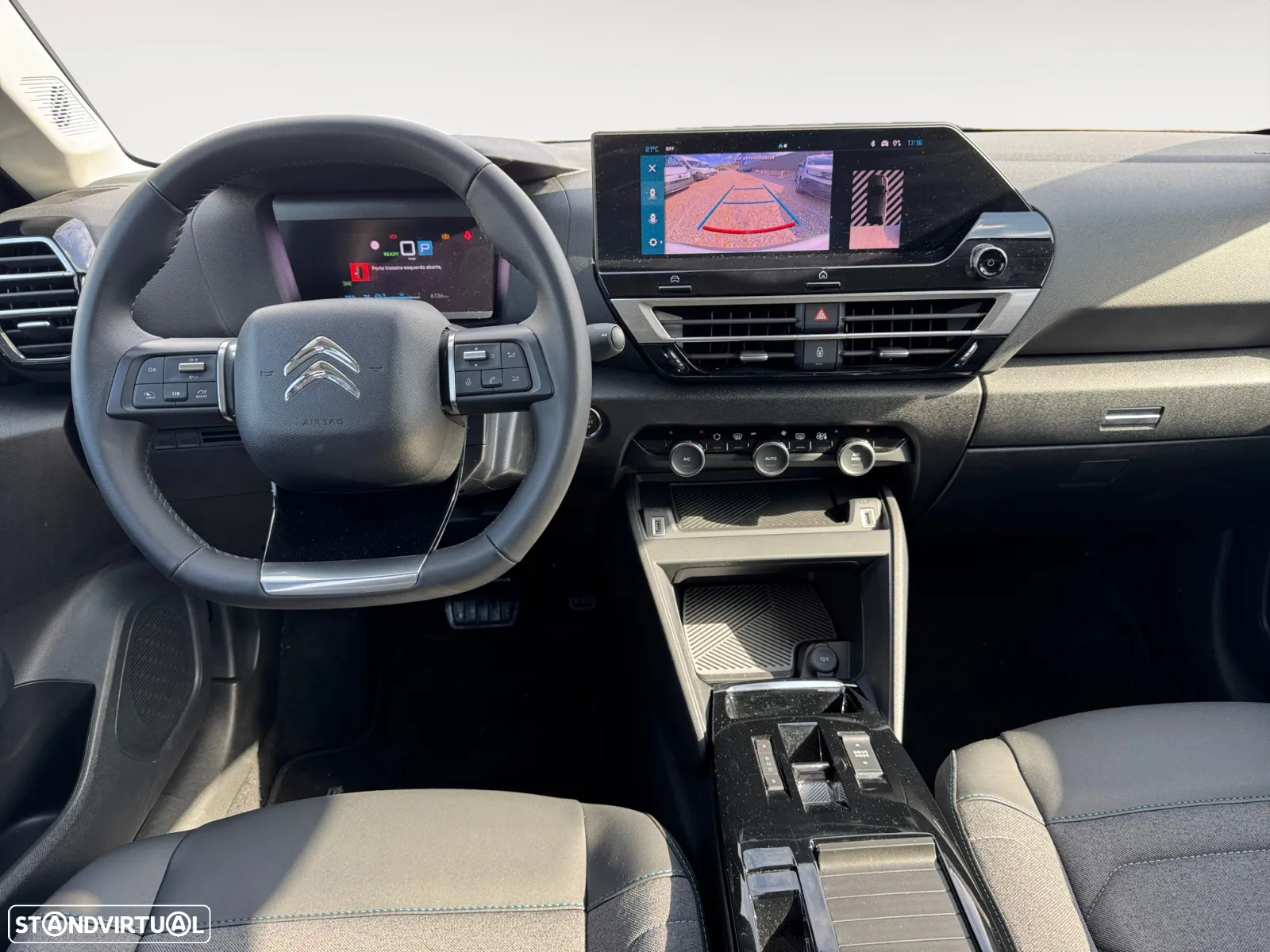 Citroën e-C4 50 kWh Plus - 11