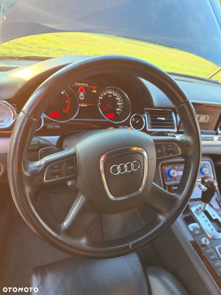 Audi A8 4.2 TDI L Quattro - 24