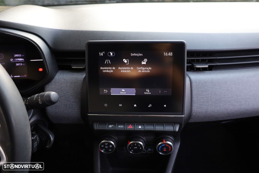 Renault Clio - 27