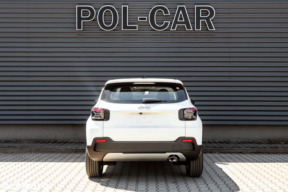 Jeep Avenger 1.2 T3 mHEV Altitude FWD eDCT6 - 11