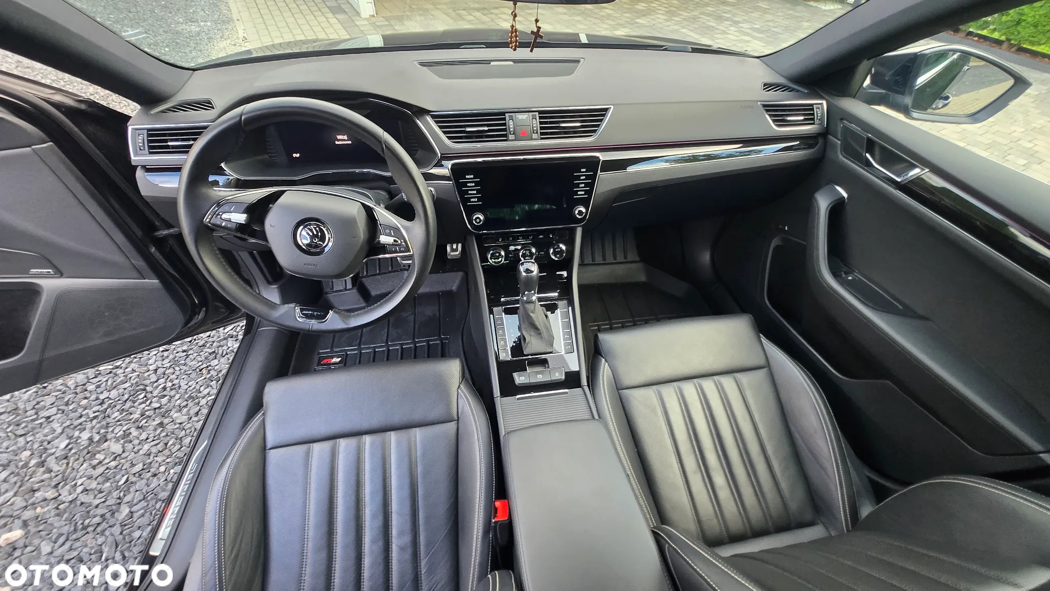 Skoda Superb 1.4 TSI Plug-In Hybrid L&K DSG - 10