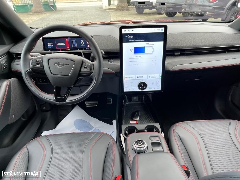 Ford Mustang Mach-E 87 kWh Premium AWD - 19