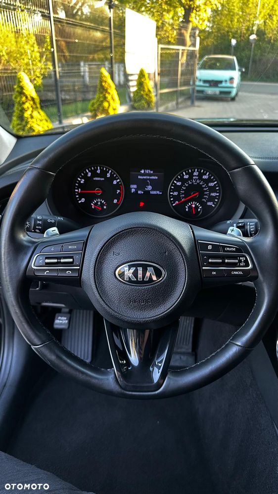 Kia Stinger 2.0 T-GDI GT Line - 9