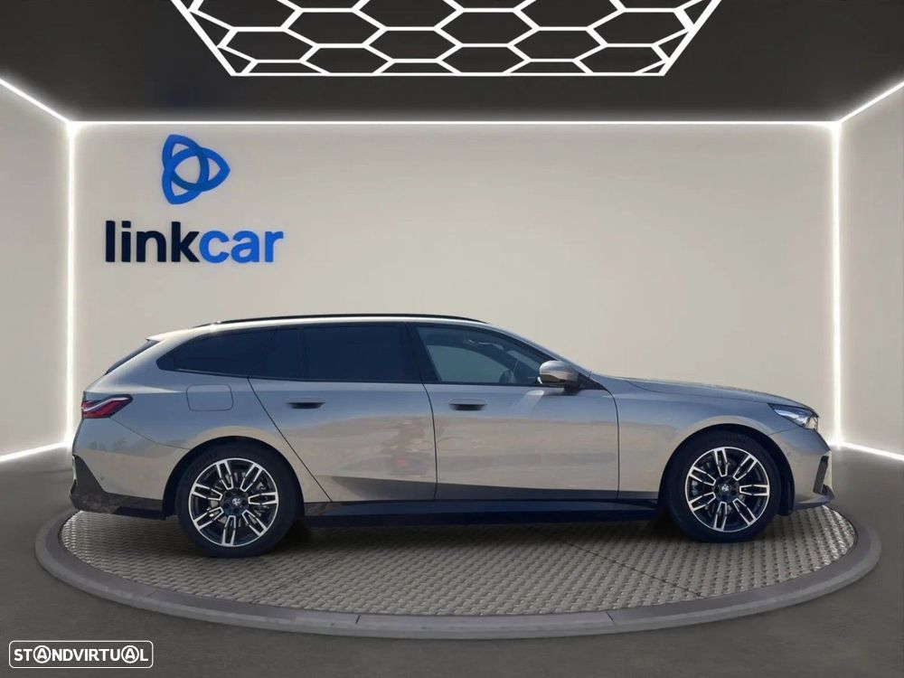 BMW 530 e Pack Desportivo M Pro - 9