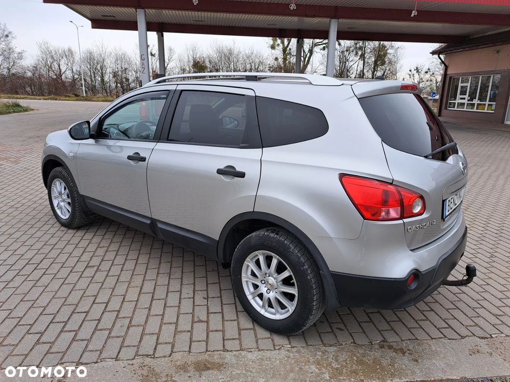 Nissan Qashqai+2 - 12