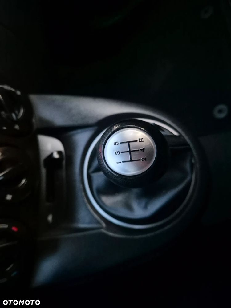 Mazda 2 1.3 Comfort - 32