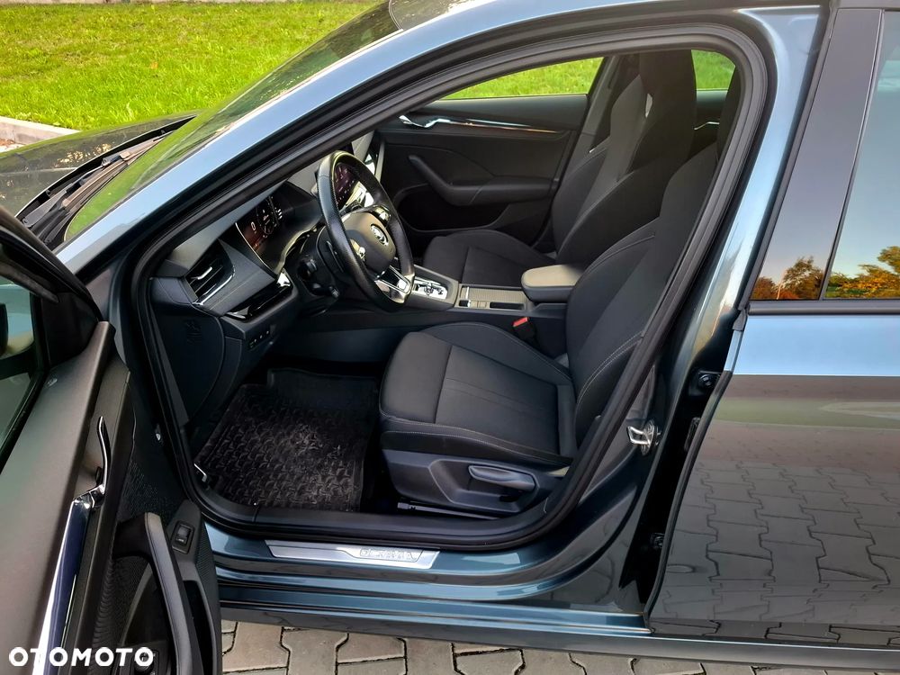 Skoda Octavia 2.0 TDI DSG Sport Edition - 20