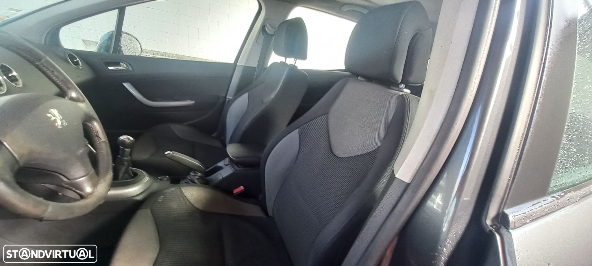 Peugeot 308 1.6 HDi Executive - 6