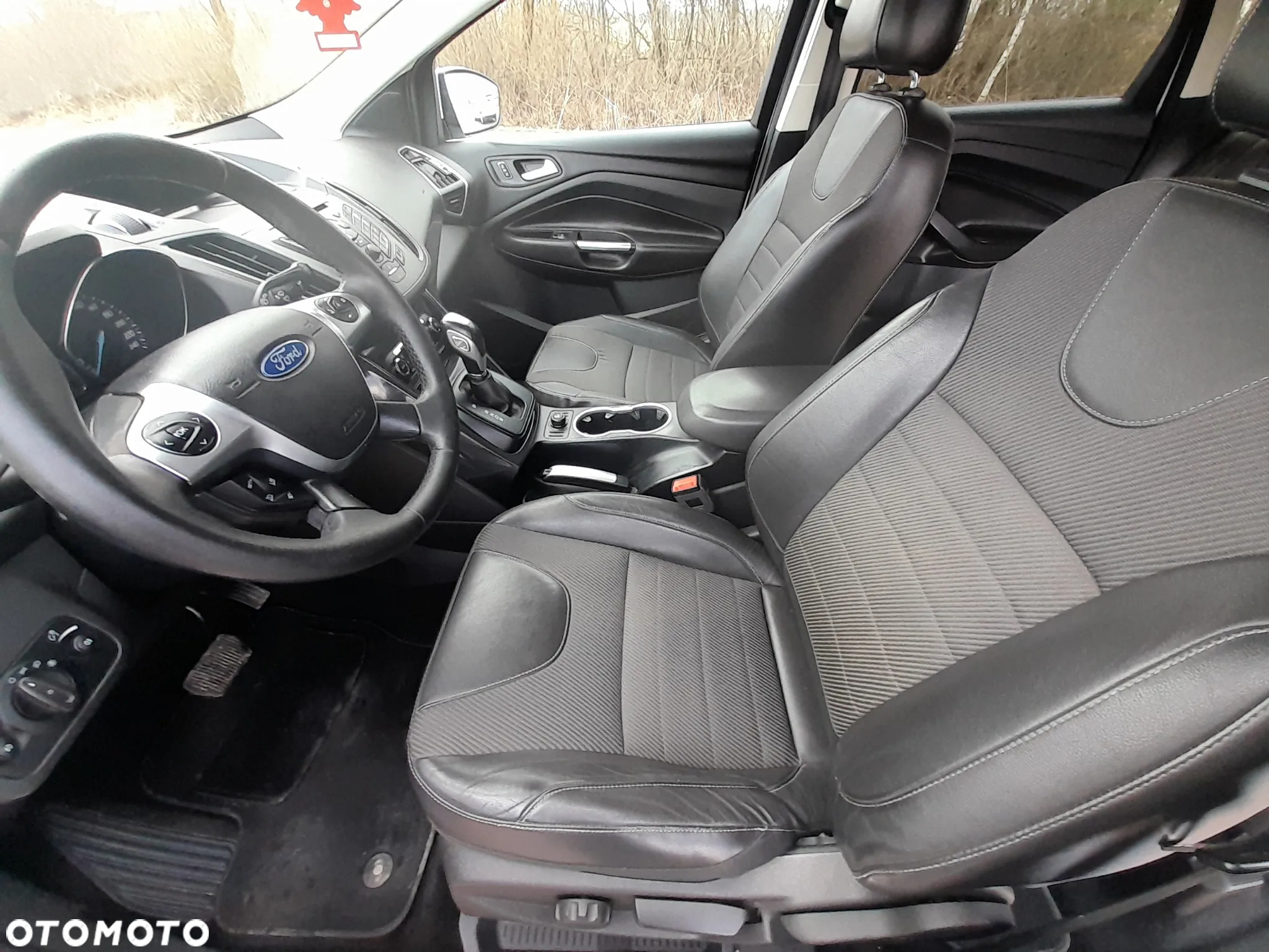 Ford Kuga 2.0 TDCi 4x4 Business Edition - 14