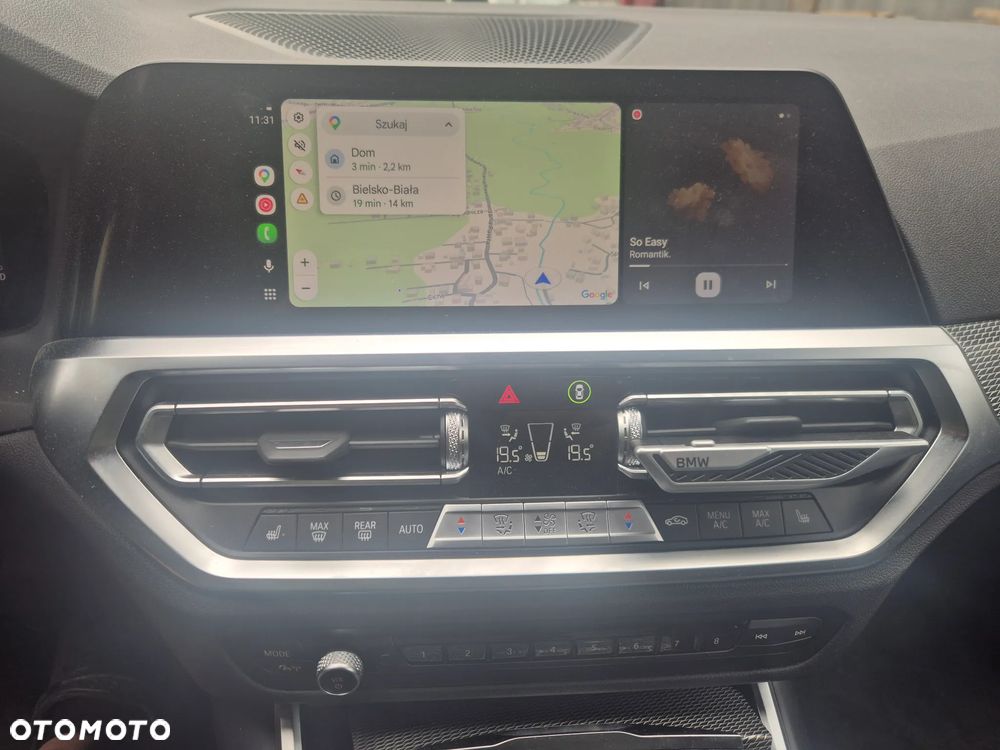 BMW Seria 3 320d M Sport - 14