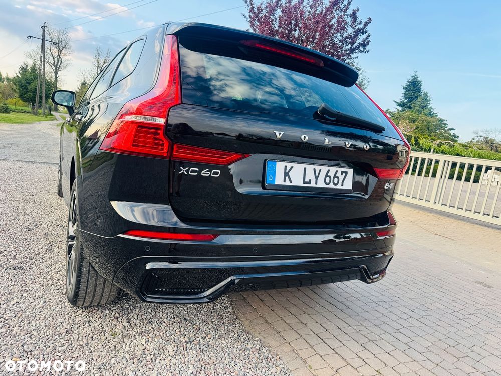 Volvo XC 60 B4 D AWD Geartronic RDesign - 39