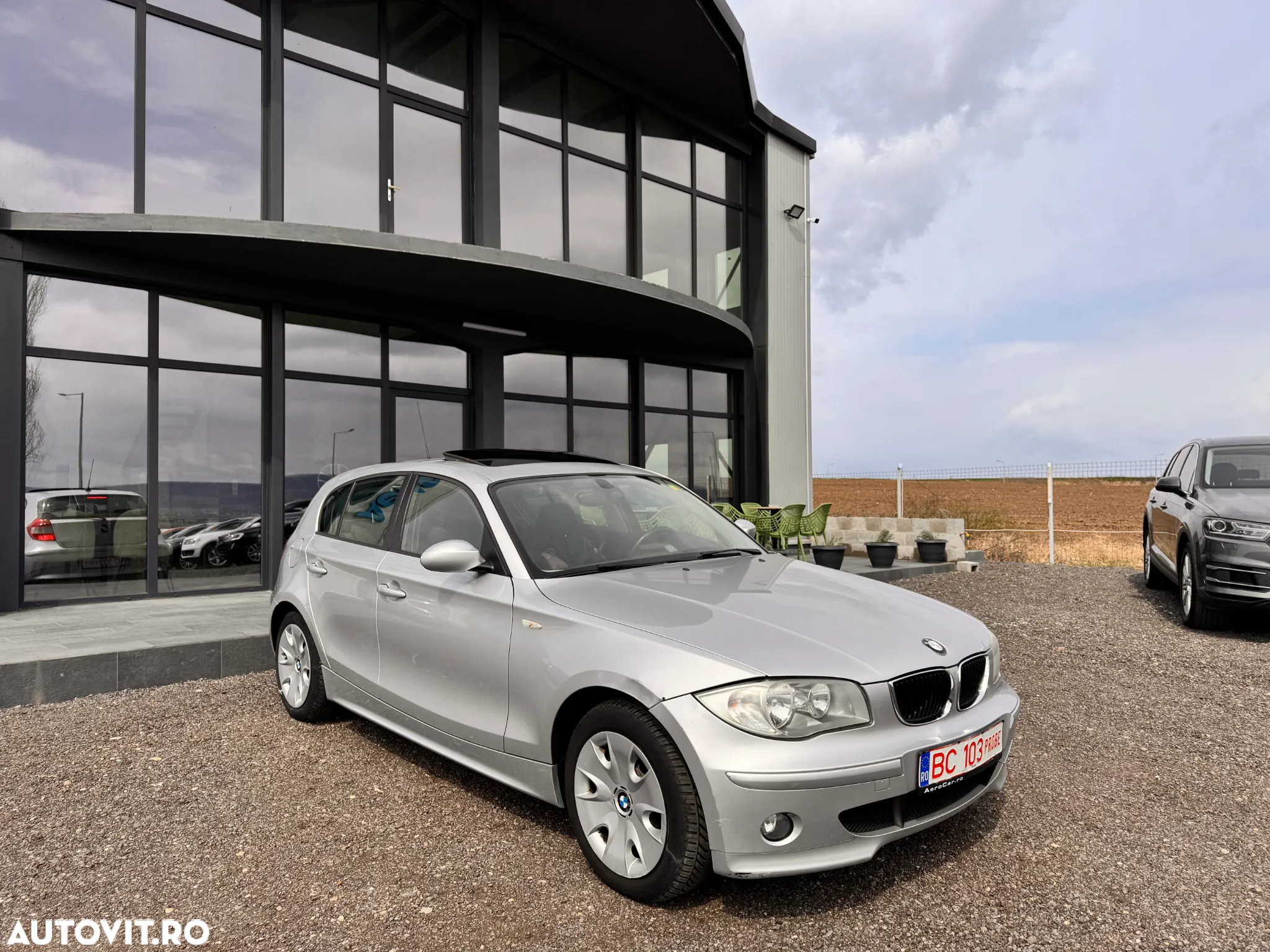 BMW Seria 1 116i - 4