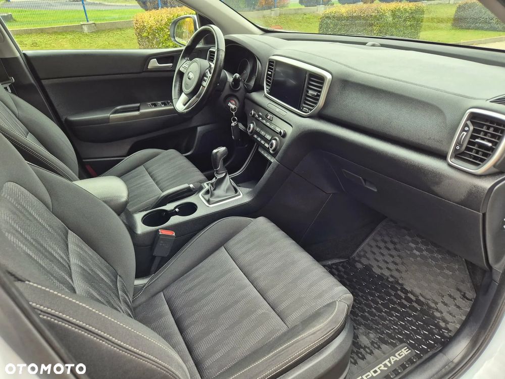 Kia Sportage 1.6 GDI 2WD Attract - 17