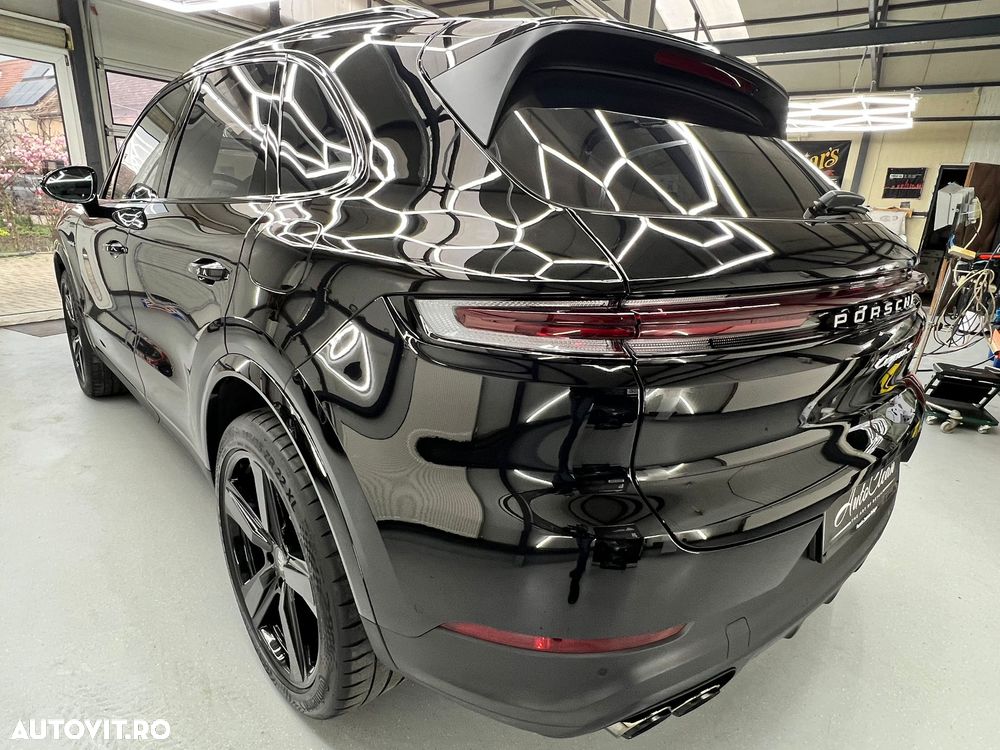 Porsche Cayenne Tiptronic S Black Edition - 10