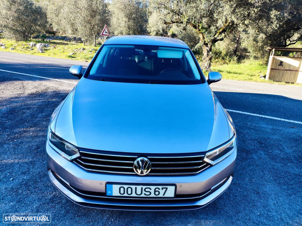 VW Passat 1.6 TDI Highline DSG - 5