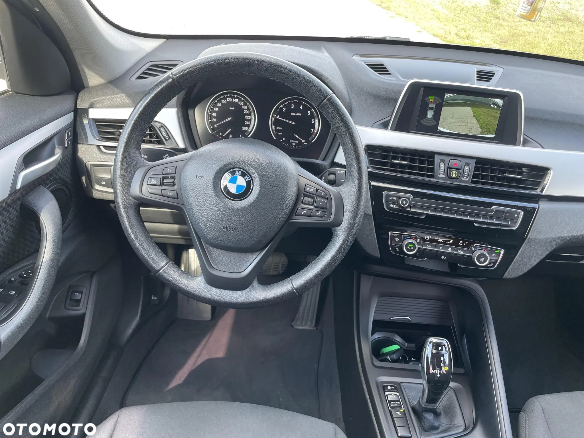 BMW X1 sDrive18i Advantage - 9