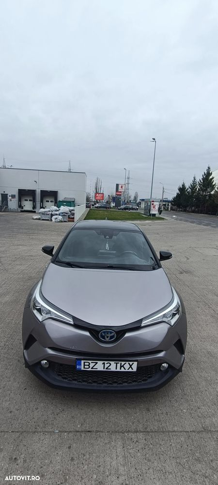 Toyota C-HR - 6