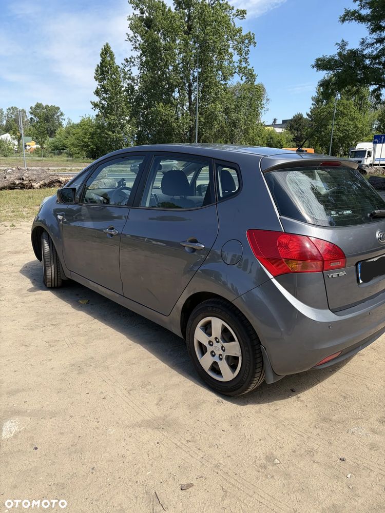 Kia Venga 1.6 M - 6