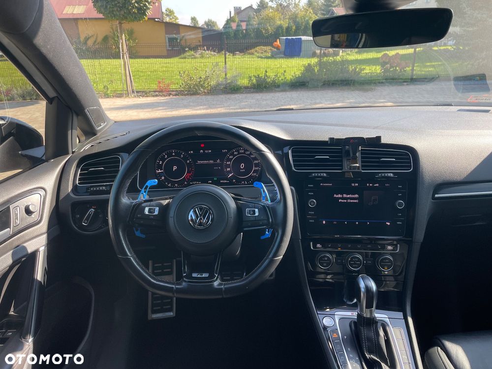 Volkswagen Golf - 12
