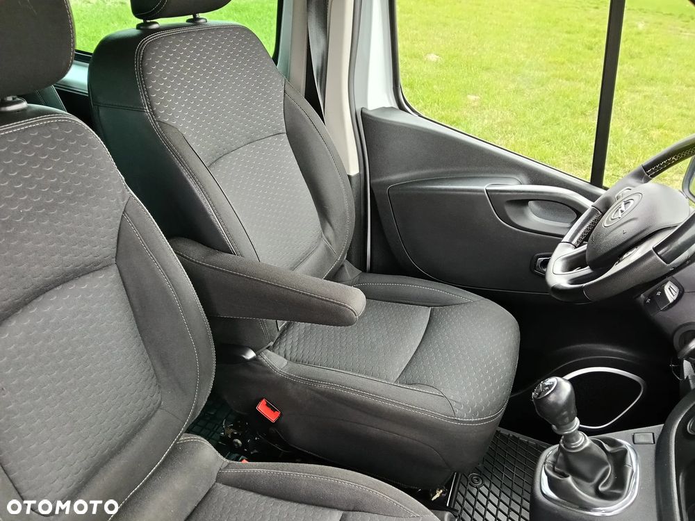 Opel Vivaro L2H1 S&S Tourer - 15