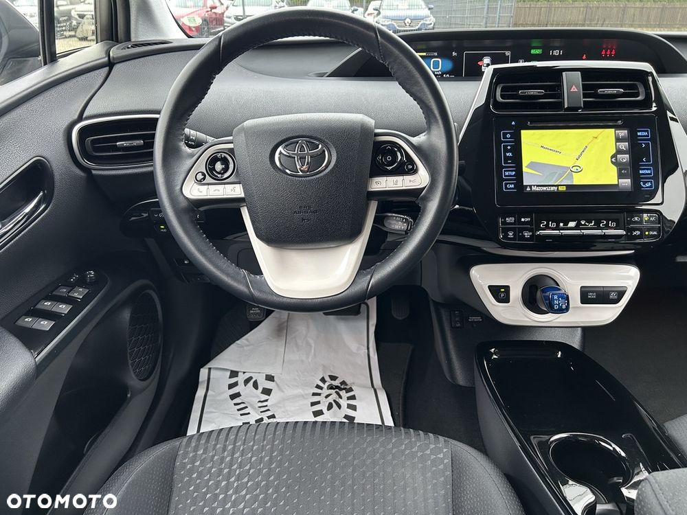 Toyota Prius Hybrid Comfort - 5